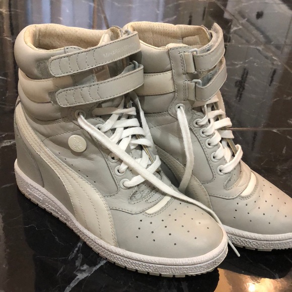 puma high tops with straps
